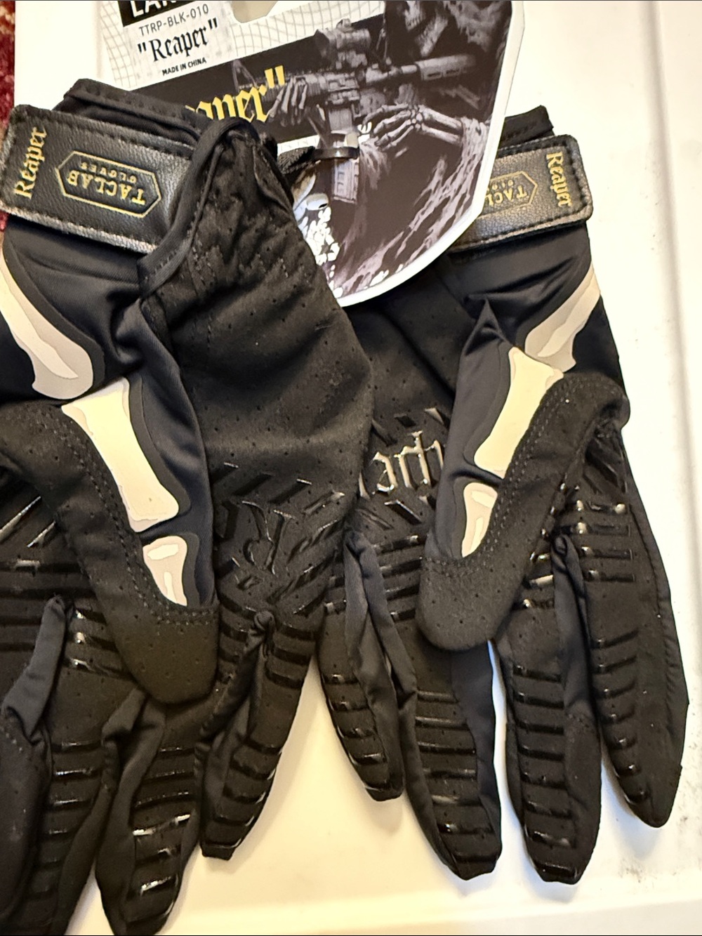 Men's Black Reaper Tactical Gloves with Grey Skeleton Print - Picture 3 of 6